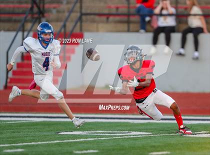 Thumbnail 3 in Moore @ Mustang photogallery.