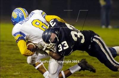 Thumbnail 3 in Charter Oak vs. Newport Harbor (Sec. Playoff) photogallery.