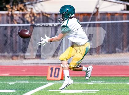 Thumbnail 1 in Castro Valley @ Foothill photogallery.