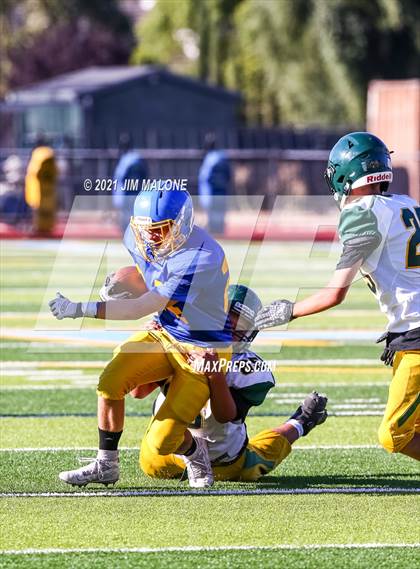 Thumbnail 1 in Castro Valley @ Foothill photogallery.