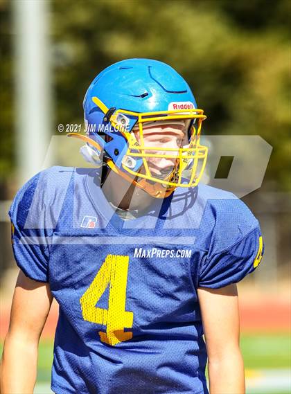 Thumbnail 2 in Castro Valley @ Foothill photogallery.