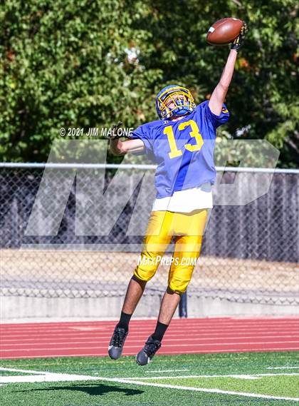 Thumbnail 1 in Castro Valley @ Foothill photogallery.