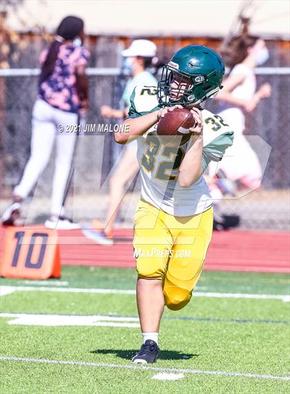 Thumbnail 1 in Castro Valley @ Foothill photogallery.