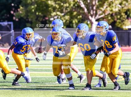 Thumbnail 2 in Castro Valley @ Foothill photogallery.