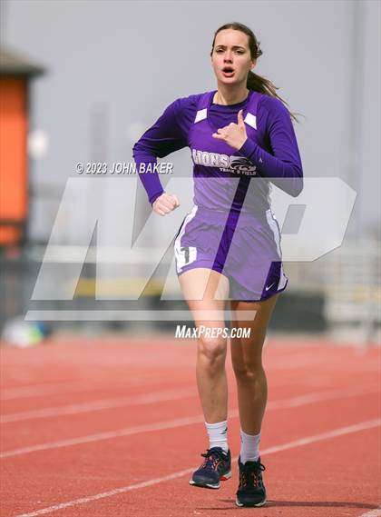 Thumbnail 2 in Fernley League Meet (400 Meters) photogallery.
