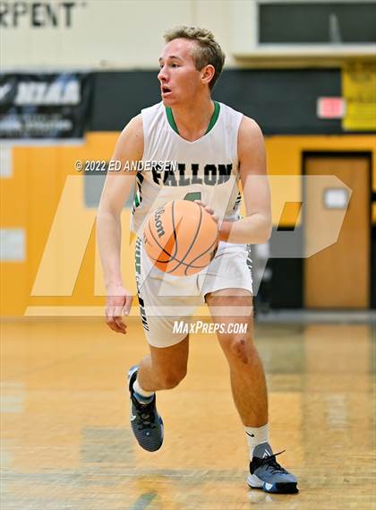 Thumbnail 3 in Sierra Lutheran vs Churchill County (Serpent Classic) photogallery.