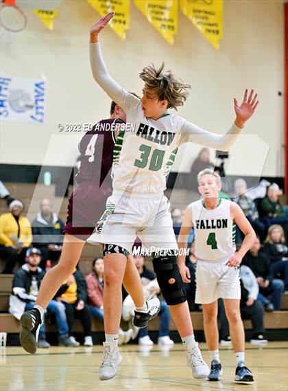 Thumbnail 2 in Sierra Lutheran vs Churchill County (Serpent Classic) photogallery.