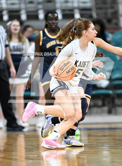 Thumbnail 3 in Air Academy vs. Frederick (CHSAA 5A Great 8) photogallery.