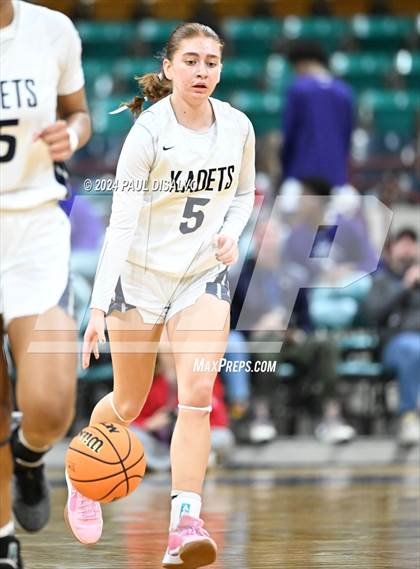 Thumbnail 3 in Air Academy vs. Frederick (CHSAA 5A Great 8) photogallery.