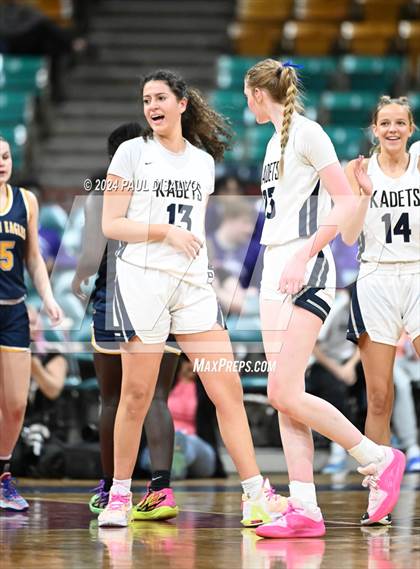 Thumbnail 2 in Air Academy vs. Frederick (CHSAA 5A Great 8) photogallery.