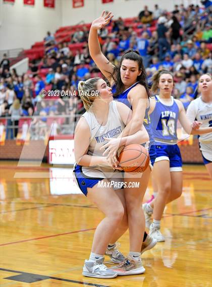 Thumbnail 1 in Windthorst vs. Lipan (UIL 2A Region II Regional Quarterfinal) photogallery.