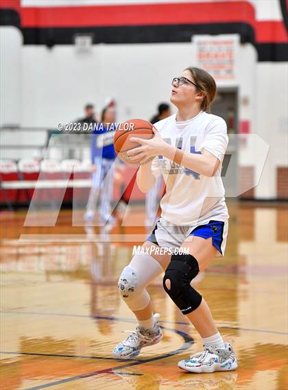 Thumbnail 3 in Windthorst vs. Lipan (UIL 2A Region II Regional Quarterfinal) photogallery.
