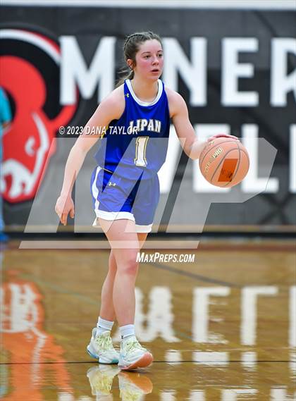 Thumbnail 3 in Windthorst vs. Lipan (UIL 2A Region II Regional Quarterfinal) photogallery.