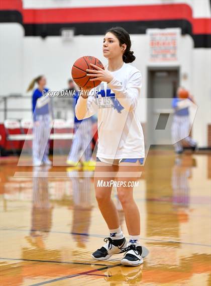 Thumbnail 1 in Windthorst vs. Lipan (UIL 2A Region II Regional Quarterfinal) photogallery.