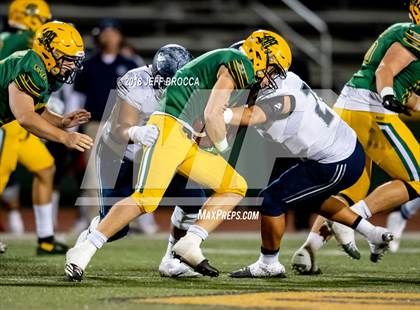 Thumbnail 3 in Sierra Canyon @ Moorpark photogallery.