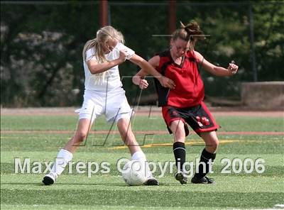 Thumbnail 1 in Sonora vs Mira Loma (Section Playoffs) photogallery.