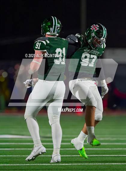 Thumbnail 3 in Alief Taylor @ Strake Jesuit photogallery.