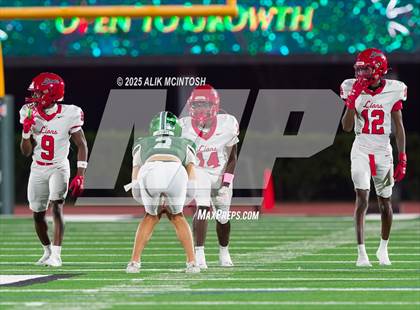 Thumbnail 3 in Alief Taylor @ Strake Jesuit photogallery.