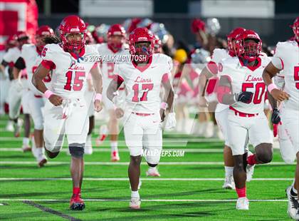 Thumbnail 1 in Alief Taylor @ Strake Jesuit photogallery.