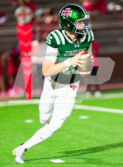 Thumbnail 1 in Alief Taylor @ Strake Jesuit photogallery.