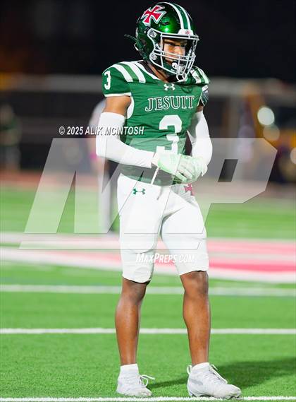 Thumbnail 3 in Alief Taylor @ Strake Jesuit photogallery.