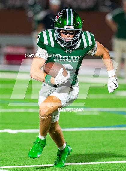 Thumbnail 3 in Alief Taylor @ Strake Jesuit photogallery.