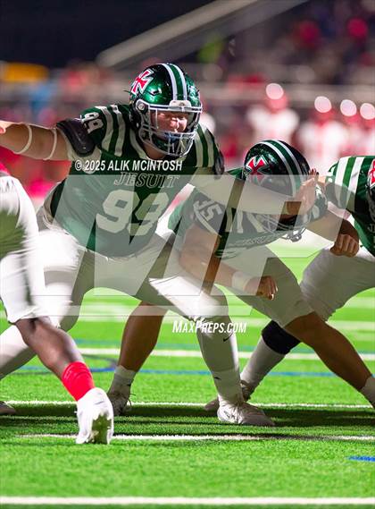 Thumbnail 3 in Alief Taylor @ Strake Jesuit photogallery.