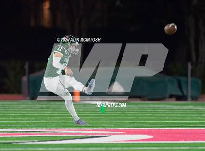 Thumbnail 2 in Alief Taylor @ Strake Jesuit photogallery.