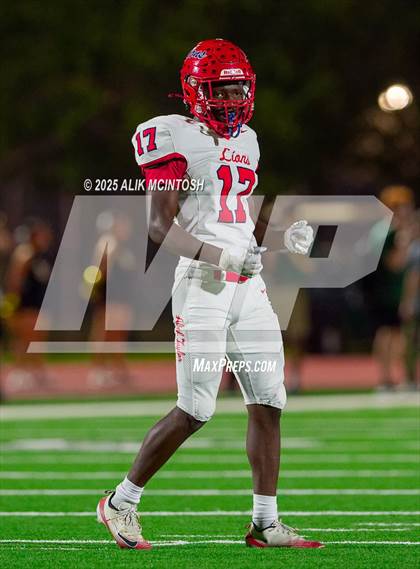 Thumbnail 3 in Alief Taylor @ Strake Jesuit photogallery.