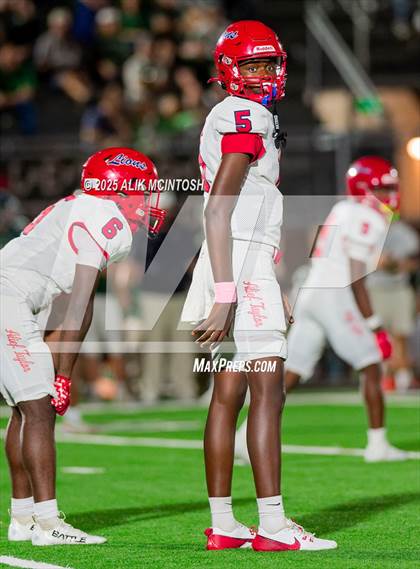 Thumbnail 2 in Alief Taylor @ Strake Jesuit photogallery.