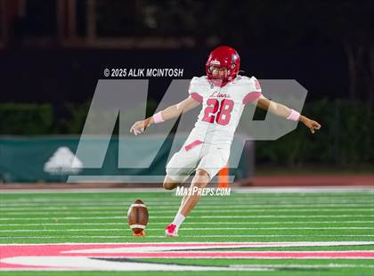 Thumbnail 3 in Alief Taylor @ Strake Jesuit photogallery.