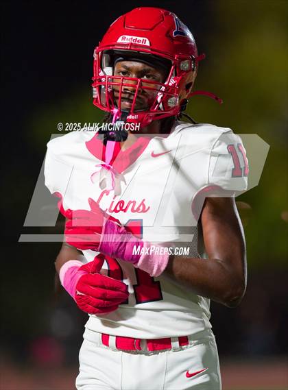 Thumbnail 2 in Alief Taylor @ Strake Jesuit photogallery.