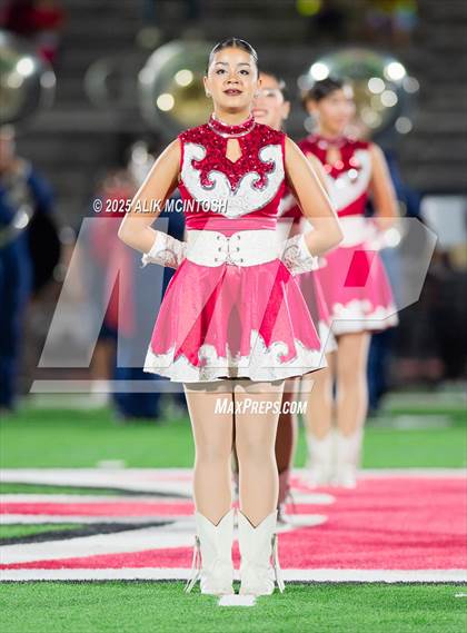 Thumbnail 3 in Alief Taylor @ Strake Jesuit photogallery.