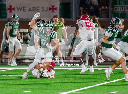 Thumbnail 3 in Alief Taylor @ Strake Jesuit photogallery.