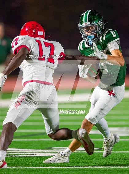 Thumbnail 3 in Alief Taylor @ Strake Jesuit photogallery.