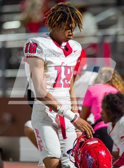 Thumbnail 3 in Alief Taylor @ Strake Jesuit photogallery.