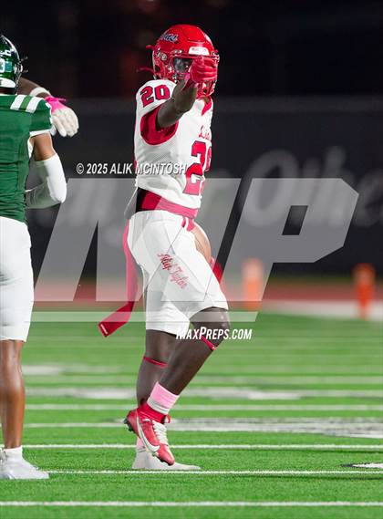 Thumbnail 3 in Alief Taylor @ Strake Jesuit photogallery.