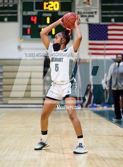 Thumbnail 2 in Garden City @ Elmont Memorial photogallery.