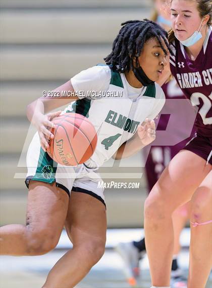 Thumbnail 3 in Garden City @ Elmont Memorial photogallery.