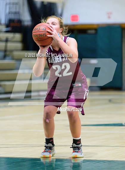 Thumbnail 1 in Garden City @ Elmont Memorial photogallery.