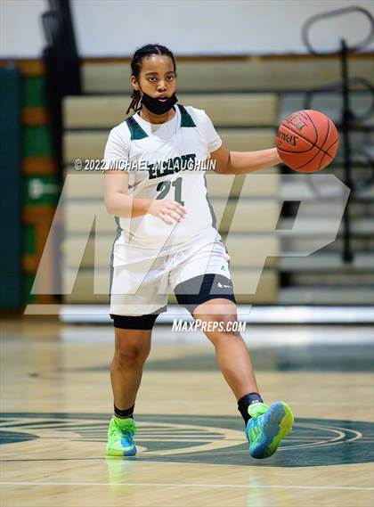 Thumbnail 1 in Garden City @ Elmont Memorial photogallery.