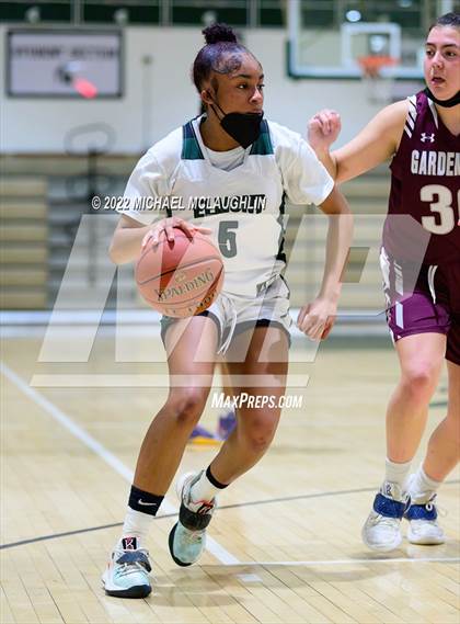 Thumbnail 3 in Garden City @ Elmont Memorial photogallery.
