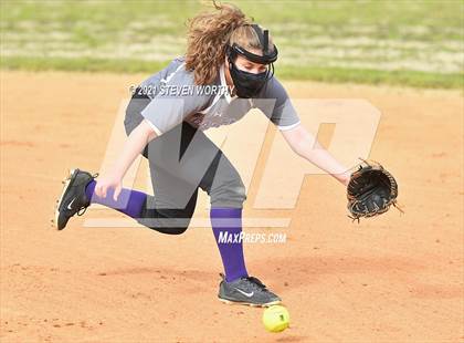 Thumbnail 2 in Broughton @ Southeast Raleigh photogallery.
