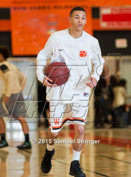 Thumbnail 2 in Hayward @ Washington (Rob Vares Jr. Memorial Tournament) photogallery.