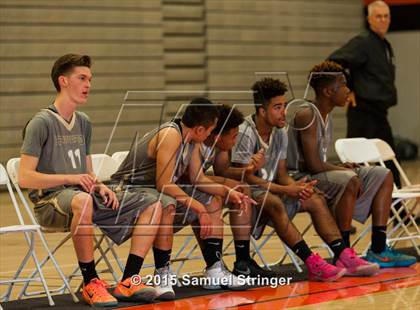 Thumbnail 1 in Hayward @ Washington (Rob Vares Jr. Memorial Tournament) photogallery.