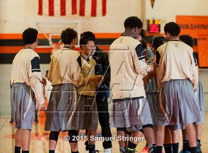 Thumbnail 2 in Hayward @ Washington (Rob Vares Jr. Memorial Tournament) photogallery.