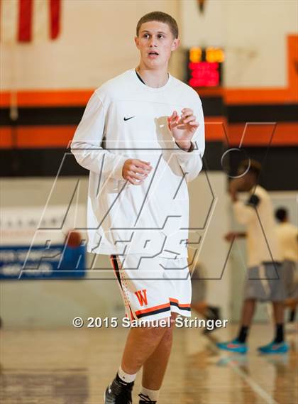 Thumbnail 3 in Hayward @ Washington (Rob Vares Jr. Memorial Tournament) photogallery.