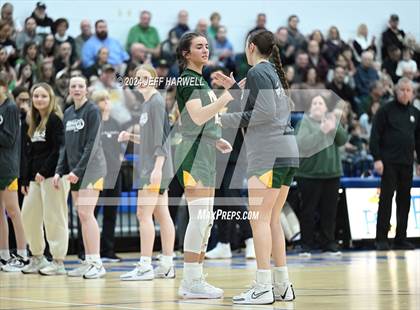 Thumbnail 3 in Archbishop Hoban vs. Medina (OHSAA D1 District Final) photogallery.