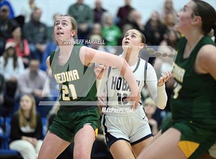 Thumbnail 1 in Archbishop Hoban vs. Medina (OHSAA D1 District Final) photogallery.