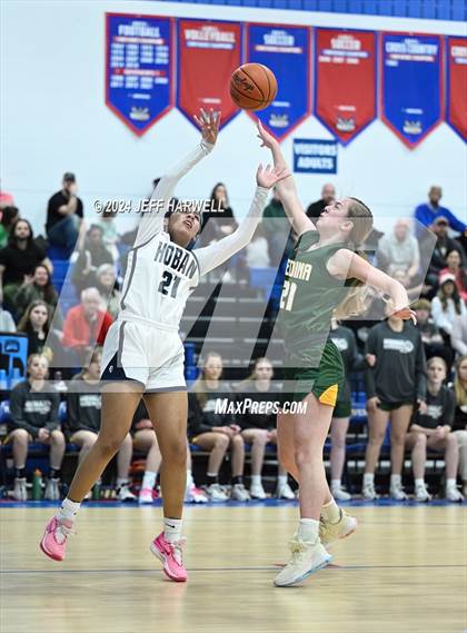 Thumbnail 1 in Archbishop Hoban vs. Medina (OHSAA D1 District Final) photogallery.